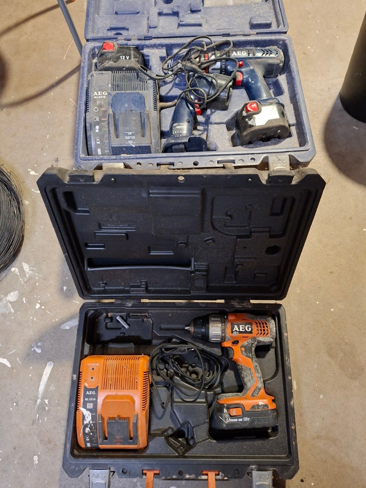 AEG Boormachines met defecte accu's, Ophalen, Gebruikt, Minder dan 400 watt, Boor- en Schroefmachine