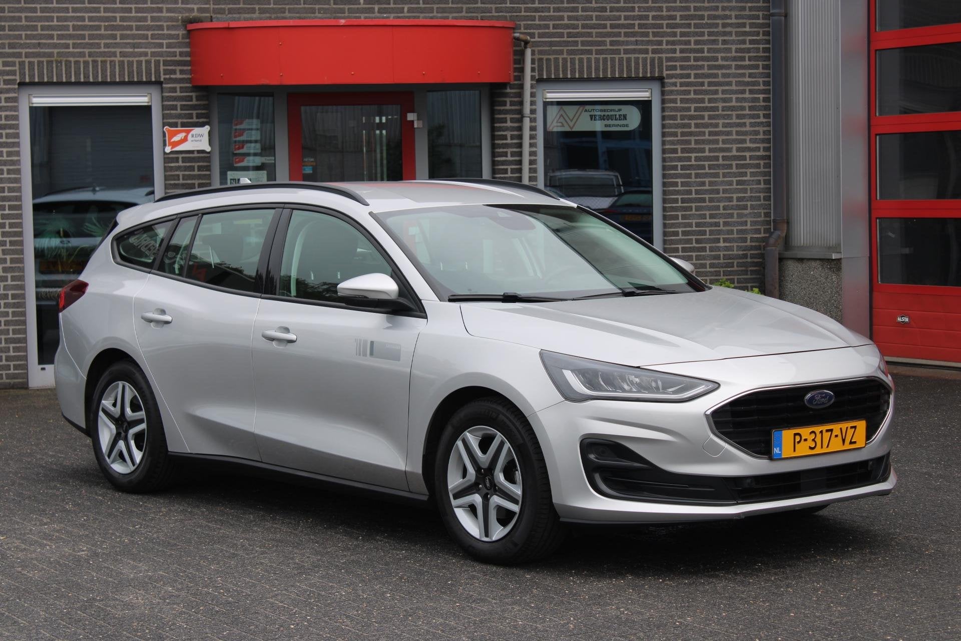 Ford Focus Wagon 1.0 EcoBoost Hyb. Connected trekhaak/Led in, Auto's, Euro 6, Origineel Nederlands, Handgeschakeld, 19 km/l