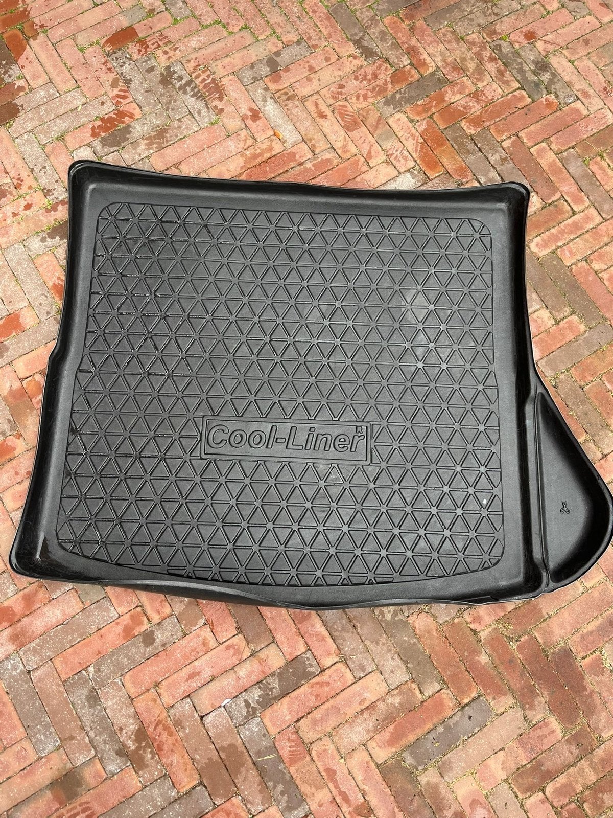 Cool-Liner Kofferbakmat - Bescherming voor uw kofferbak, Ophalen, Gebruikt