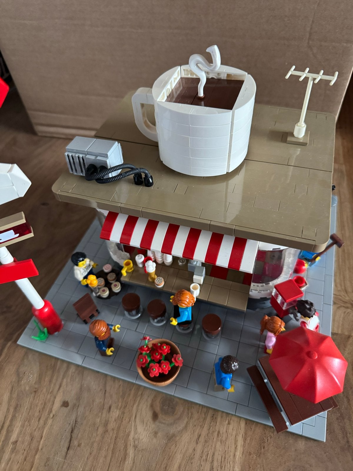 Lego MOC Koffiecorner met 10 Minifiguren - Unieke Set!, Ophalen, Gebruikt