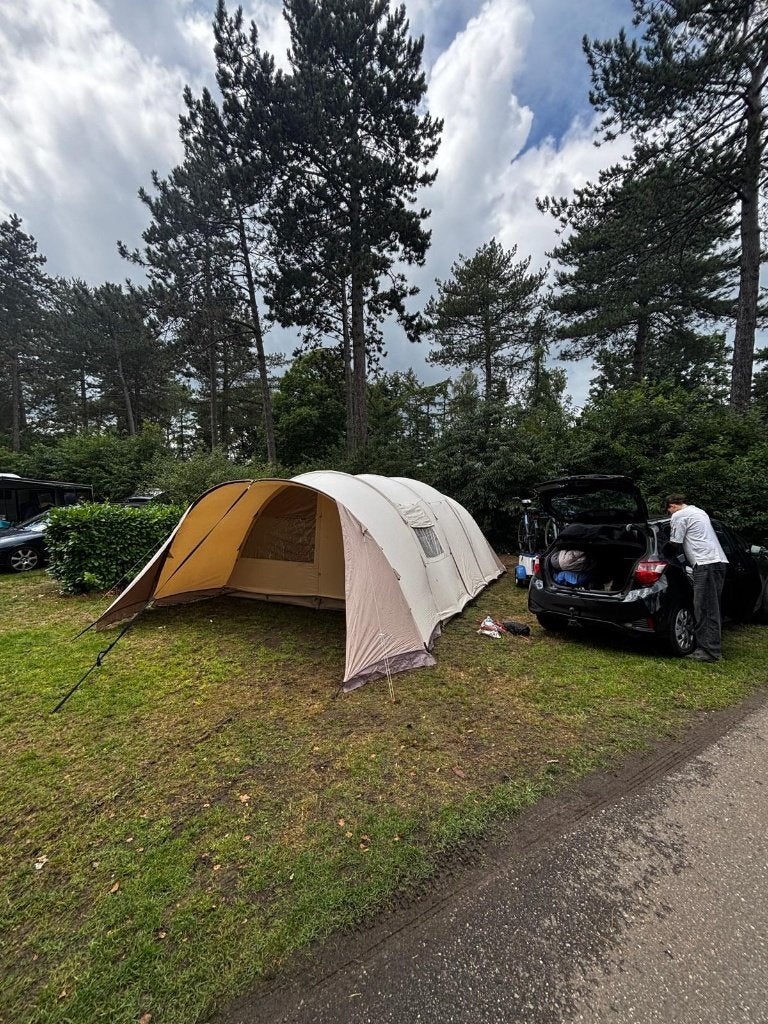 Tunneltent Bardani Vilanova 400, Ophalen, Gebruikt, Tot en met 5