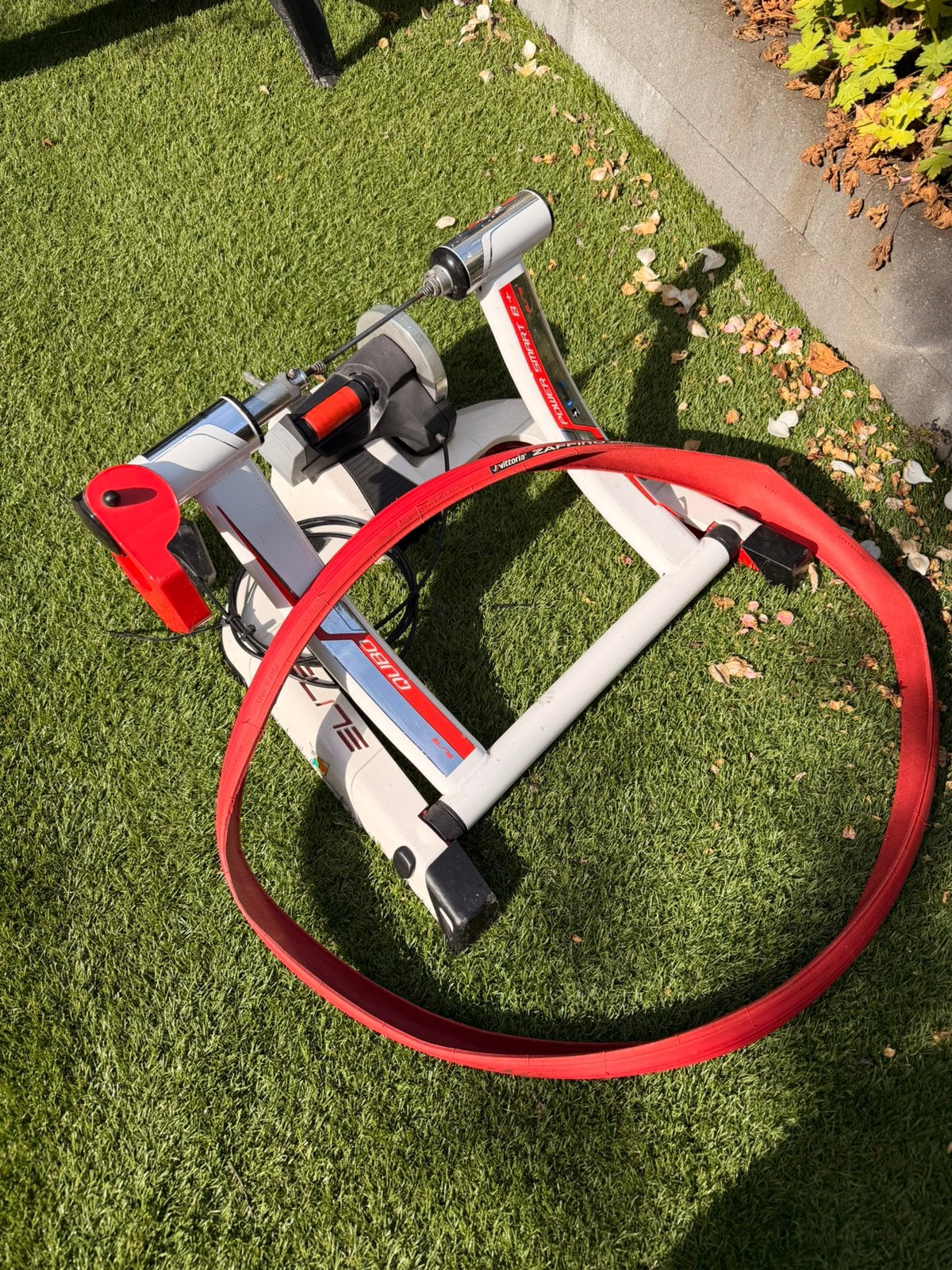 Elite Qubo Power Smart B+ Fietstrainer, Ophalen, Gebruikt