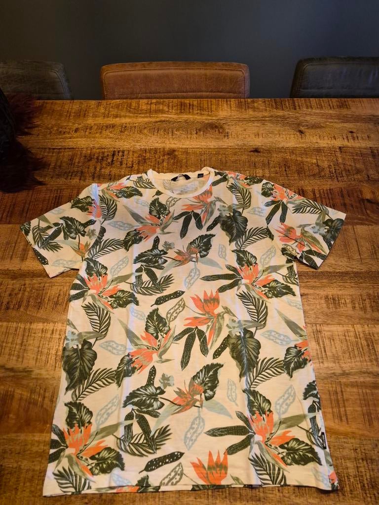 Only & Sons T-shirt met tropische print - Maat S, Overige kleuren, Ophalen of Verzenden, Gedragen, Maat 46 (S) of kleiner
