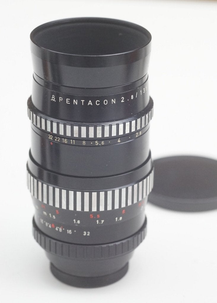 Pentacon 2.8/135mm ("Bokeh Monster") incl. E-mount adapter, Ophalen of Verzenden, 1960 tot 1980, Lens of Lenzen