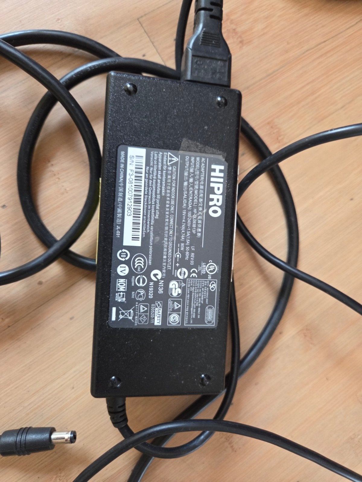 HIPRO Adapter 19V 4,75A 90W - Laptop Voeding, Computers en Software, Laptop-opladers, Ophalen of Verzenden, Gebruikt, HIPRO