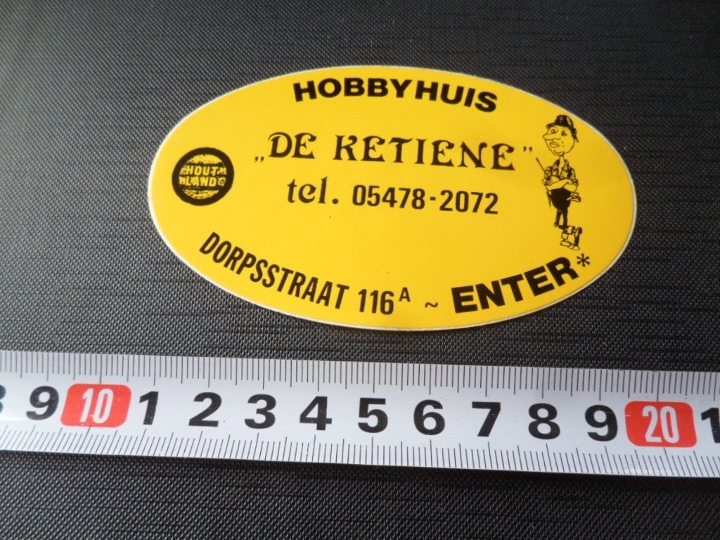 sticker Enter Hobbyhuis DE KETIENE  Dorpsstraat 116a, Ophalen of Verzenden, Zo goed als nieuw