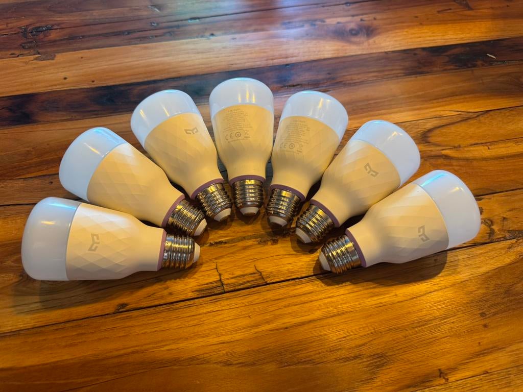7x Xiaomi Yeelight W3 multicolor smart lampen, Ophalen of Verzenden, Zo goed als nieuw, E27 (groot), Led-lamp