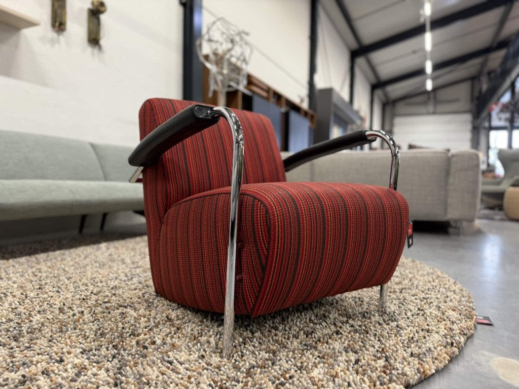 Nieuw Leolux Scylla fauteuil belluno Rood stof Design stoel, Leolux, Info@leolux.nl, Nieuw, 75 tot 100 cm