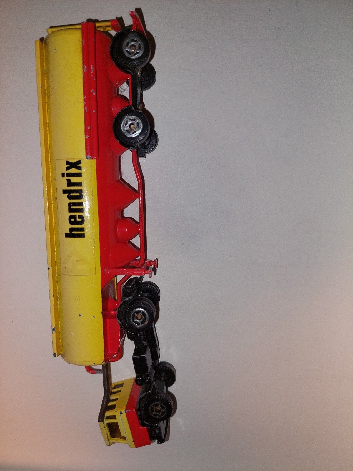 DAF Tankwagen Hendrix - Vintage Speelgoed Vrachtwagen, Ophalen of Verzenden, Gebruikt, Jongen of Meisje
