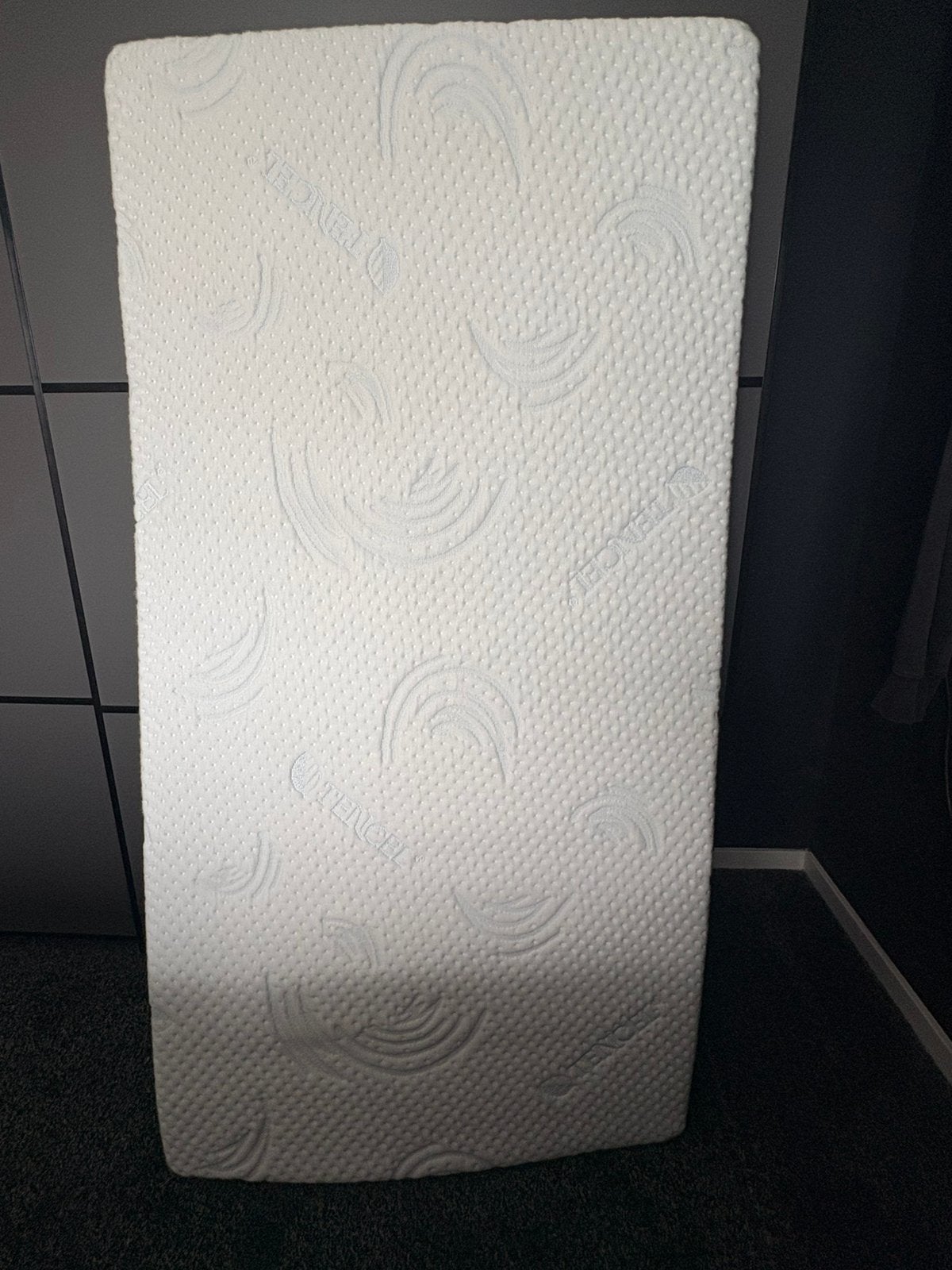 Alles voor een ledikantje, matras, dekbed, beddengoed, Ophalen, Jongetje of Meisje, Wit, Dekbedovertrek