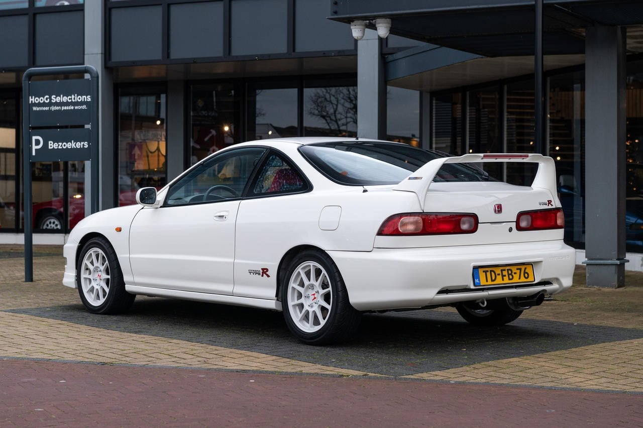 Honda Integra 1.8 Vtec Type R (new condition) (bj 1998), Honda, 190 pk, 4 stoelen, Wit