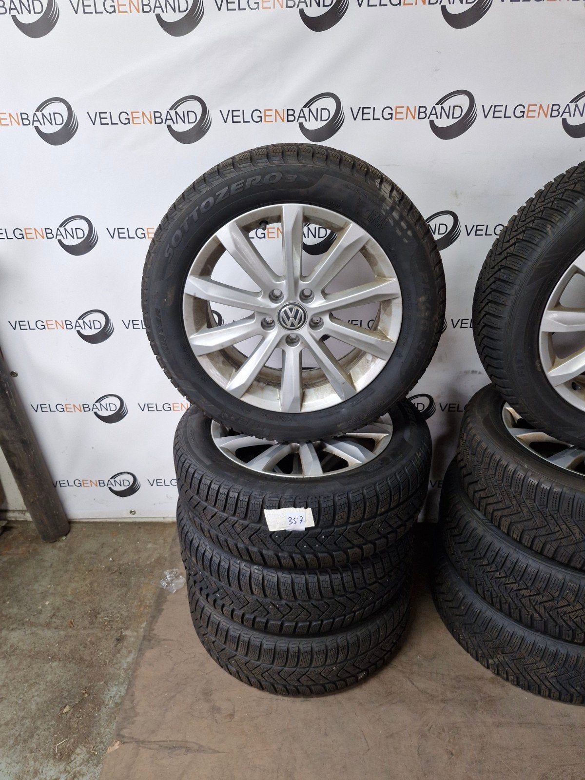 Winterset s VW passat gte T roc 215 55 17 5x112 57,1 winter, Auto-onderdelen, Banden en Velgen, ., Banden en Velgen, 17 inch, VW