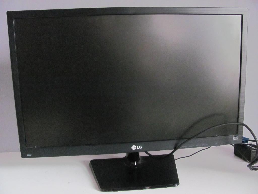 LG LED 24m37d-b 24 inch met adapter, 3 tot 5 ms, Full HD, Zo goed als nieuw, LG