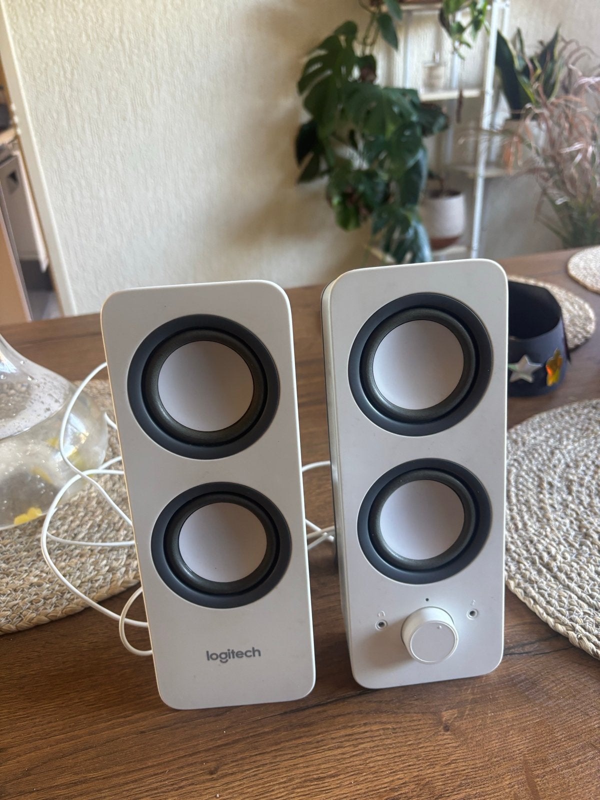 Logitech stereo speakers - wit, Stereo speakers, Gebruikt, Logitech, Ophalen of Verzenden