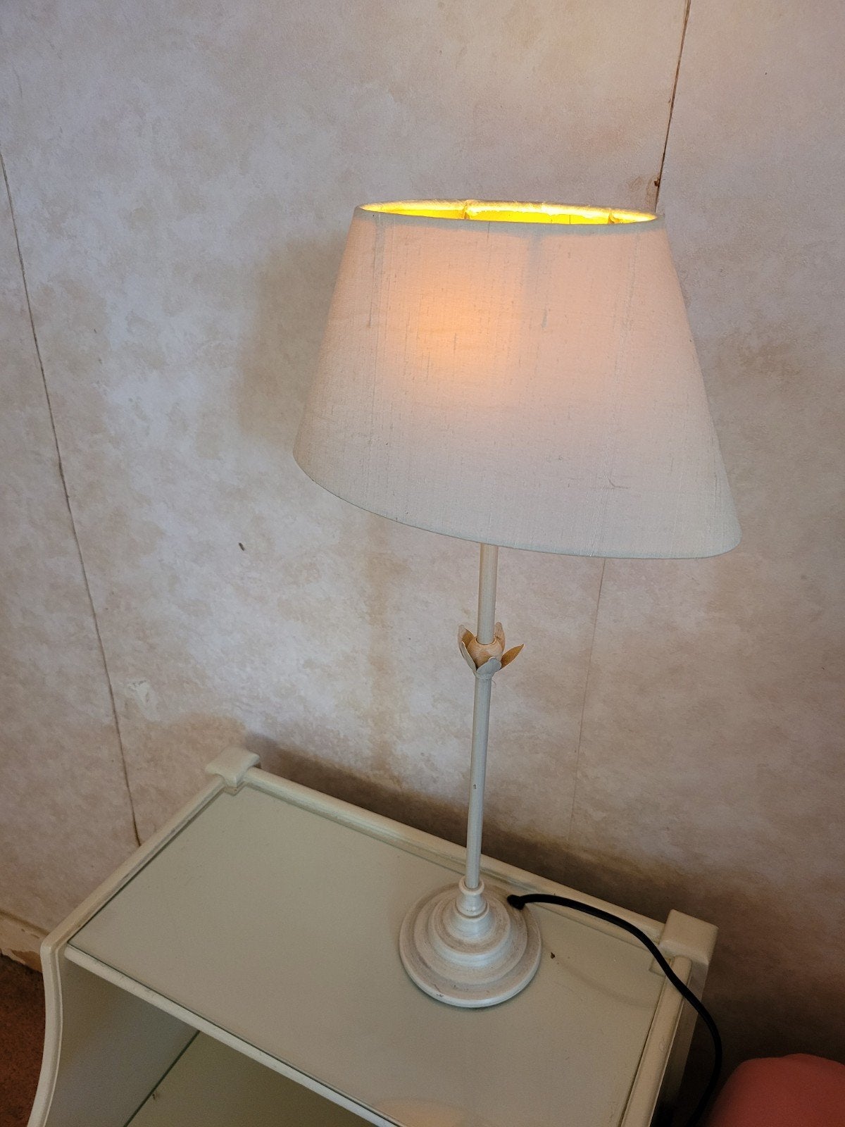 Set van 2 schemerlampjes - 48 cm hoog, Huis en Inrichting, Gebruikt, Met kap, Ophalen of Verzenden, Klassiek