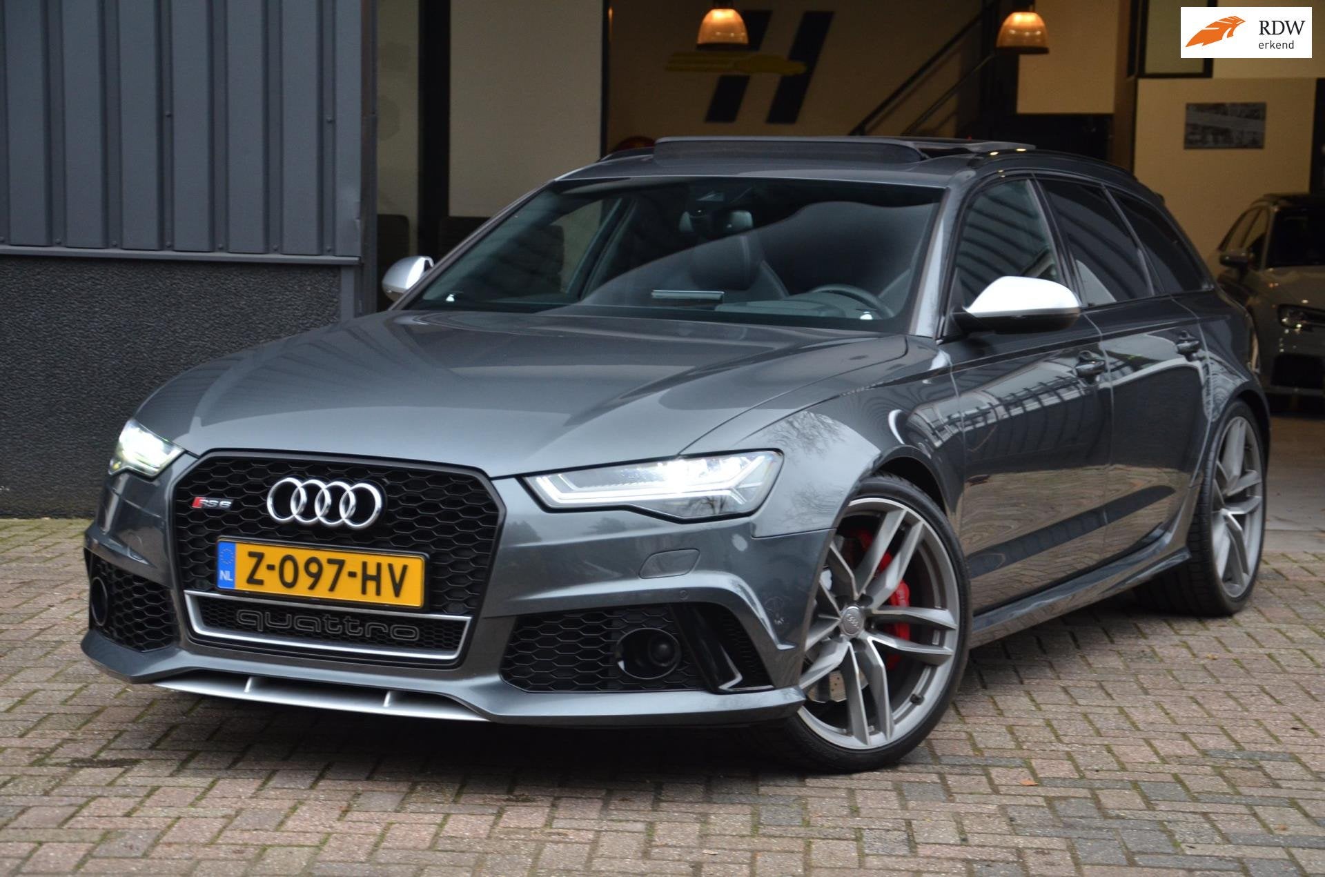 Audi RS6 Avant 4.0 TFSI quattro ProLine Plus Pano|CarPlay|B&, Auto's, Automaat, Gebruikt, Parkeerassistent, 3993 cc