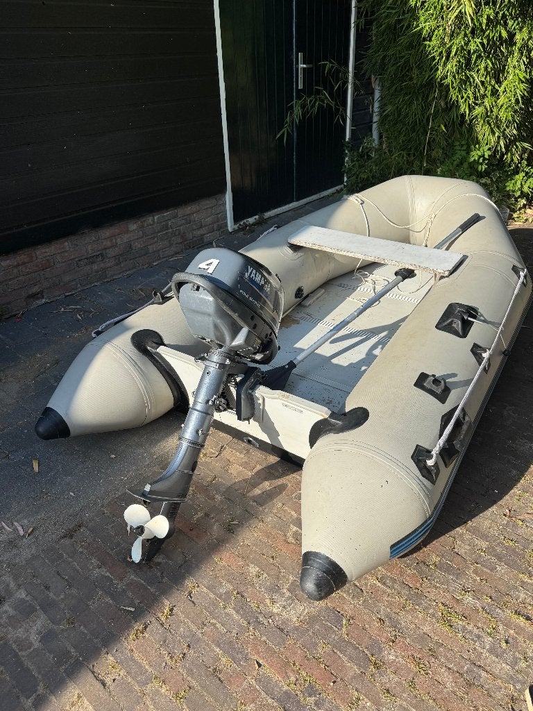 Rubberboot met 4pk Yamaha 4-takt buitenboord motor, Watersport en Boten, Rubberboten, Ophalen, Gebruikt, 4 pk, Yamaha