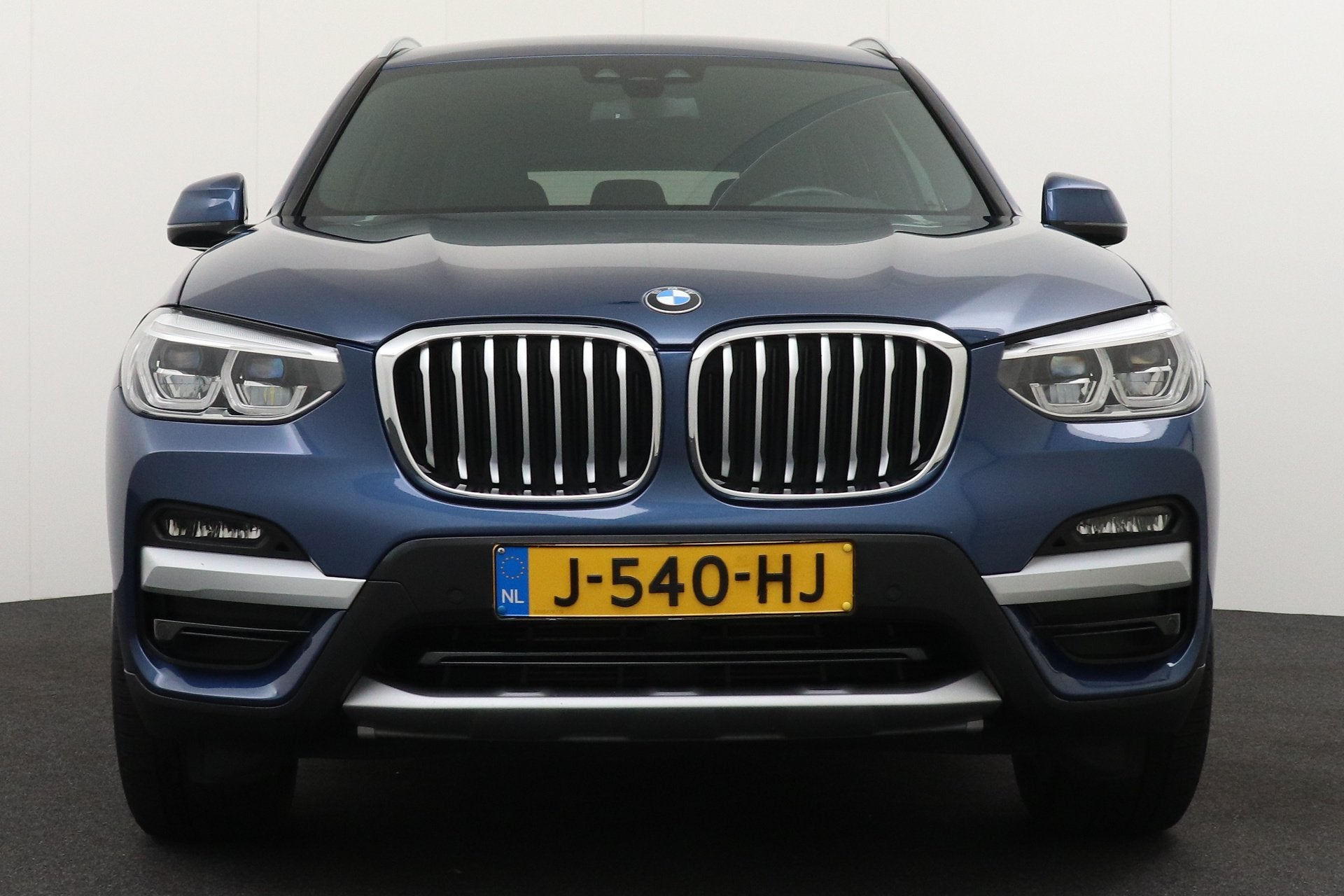 BMW X3 xDrive30e 293 PK High Exe. Trekhaak Head-up Carplay N, Auto's, Automaat, Gebruikt, 2000 kg, Blauw