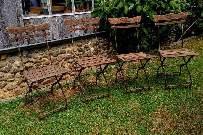 Jaren 20 - 30 bistro stoeltjes uit Luik, origineel vintage, Tuin en Terras, Tuinstoelen, Ophalen, Gebruikt, Hout, Stapelbaar