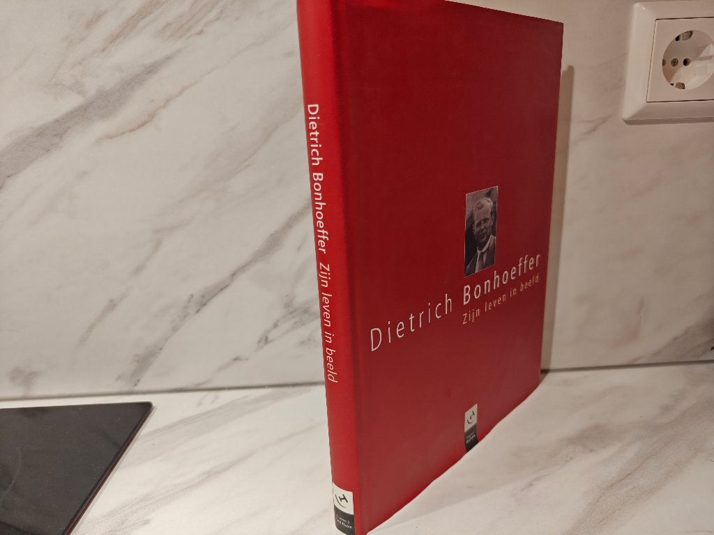 Dietrich Bonhoeffer. Zijn leven in beeld., Ophalen of Verzenden, Gelezen, Christendom | Protestants