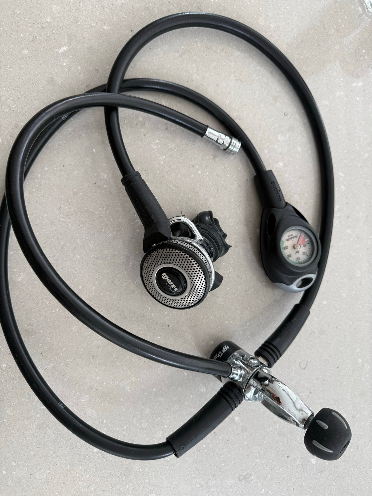 Mares set duikregelaar met Suunto manometer, Ophalen of Verzenden, Gebruikt, Overige typen