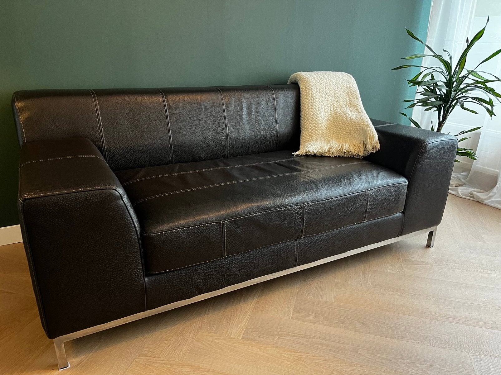 Foto 6 van Vintage IKEA Kramfors 2-zitsbank | Donkerbruin leer