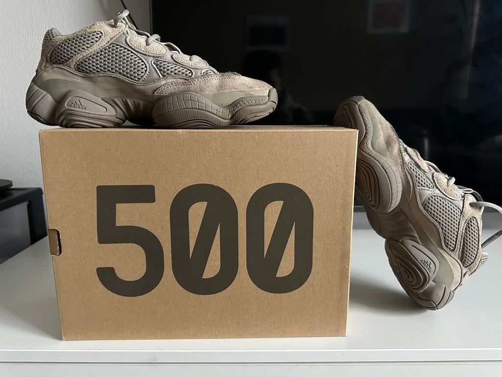 Adidas Yeezy 500 Stone Salt maat 42, Ophalen of Verzenden, Zo goed als nieuw, Overige kleuren