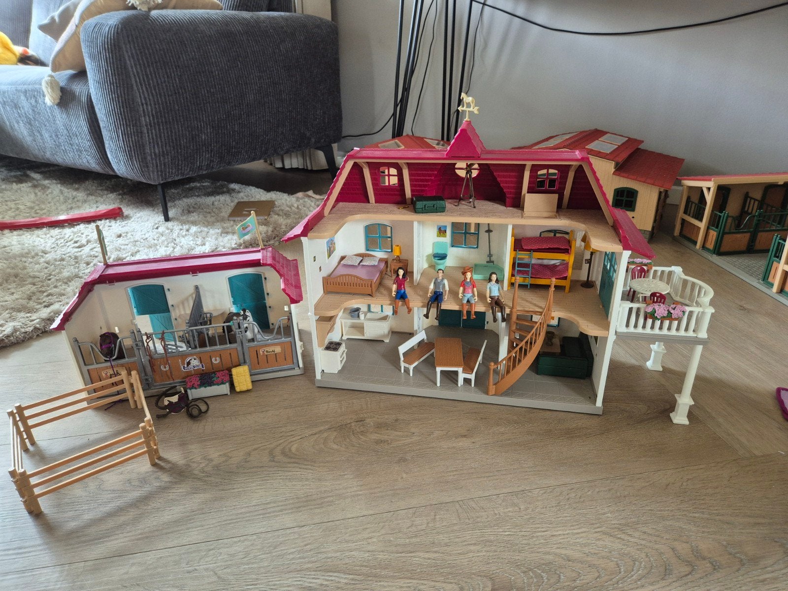 Schleich Paarden Collectie: Huis, Maneges, Dierenarts, Ophalen of Verzenden, Jongen of Meisje