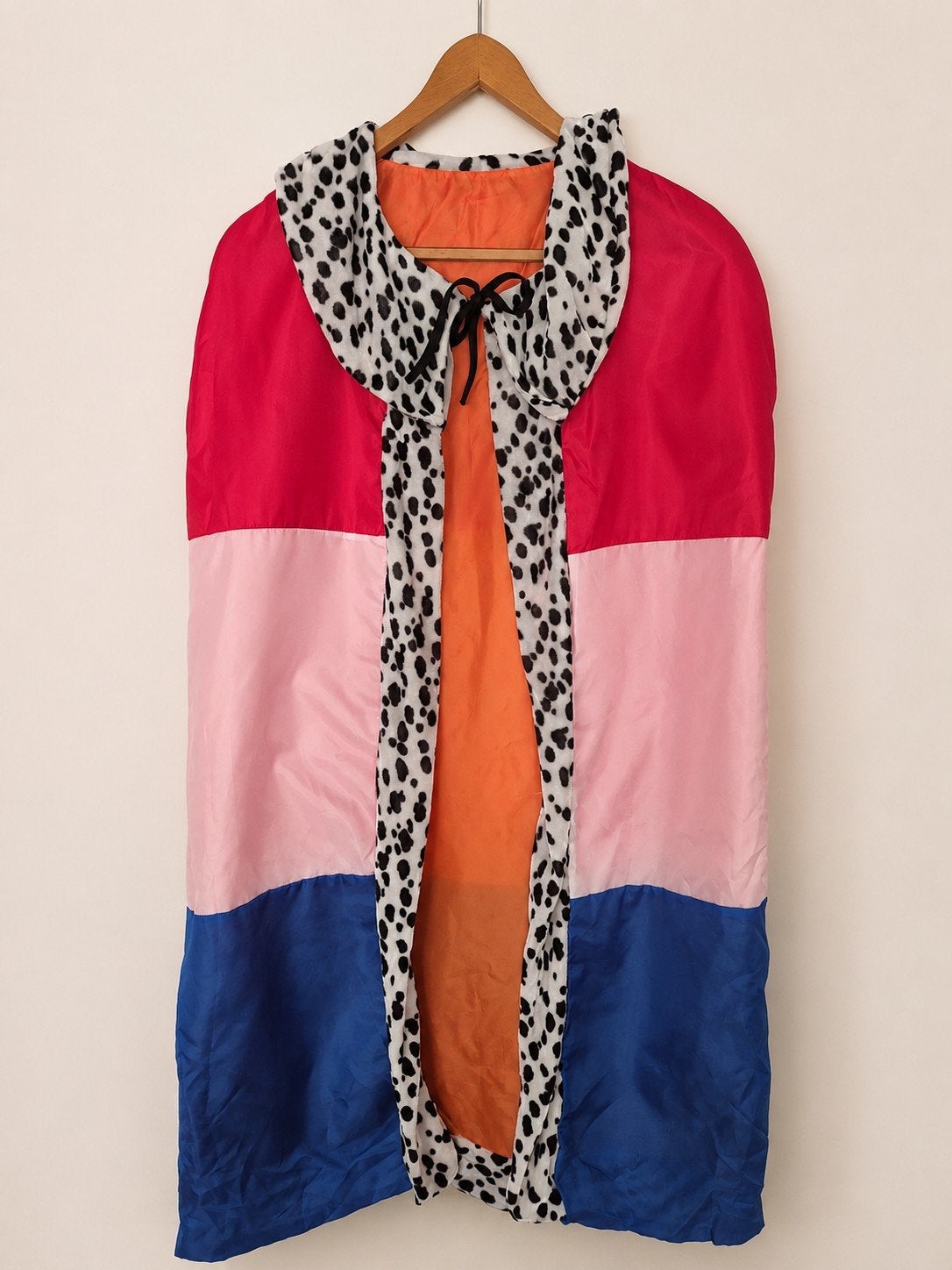 Juich  cape rood wit, Ophalen of Verzenden, Zo goed als nieuw, Overige typen