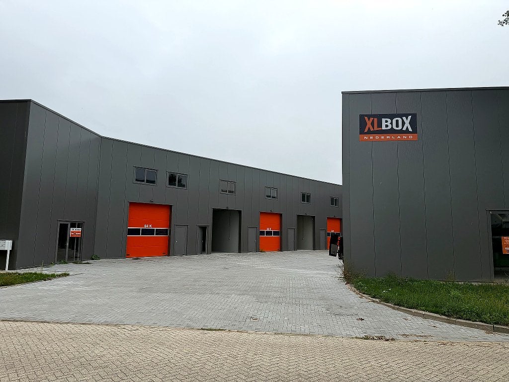 Te Huur Bedrijfsruimte  Lelystad – 100 m² | 2 Etages, 100 m², Huur, Bedrijfsruimte