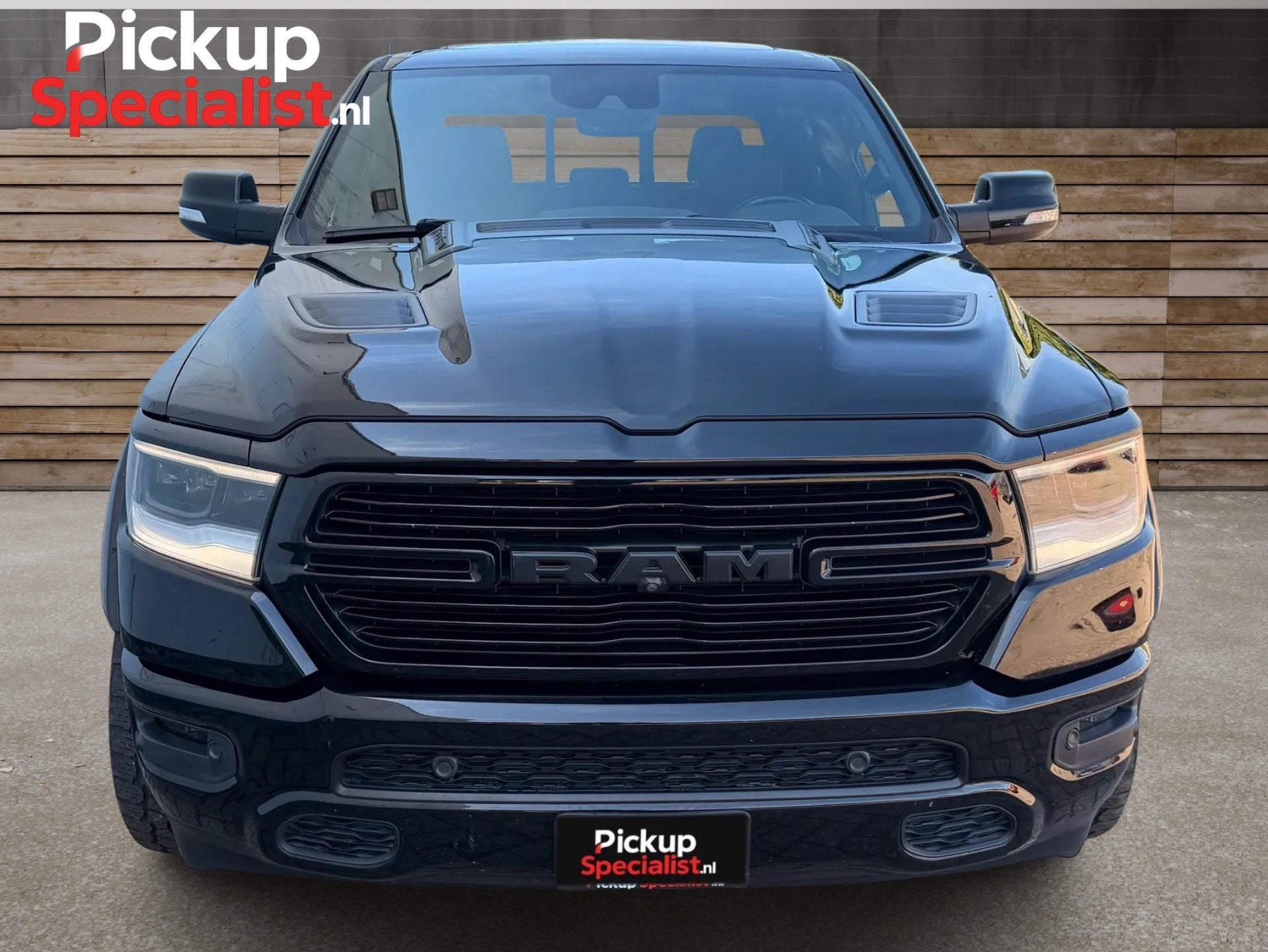 Dodge Ram 1500 5.7 V8 4x4 Crew Cab Sport , WIDE BODY , 200L, Automaat, Euro 5, 5654 cc, Leder