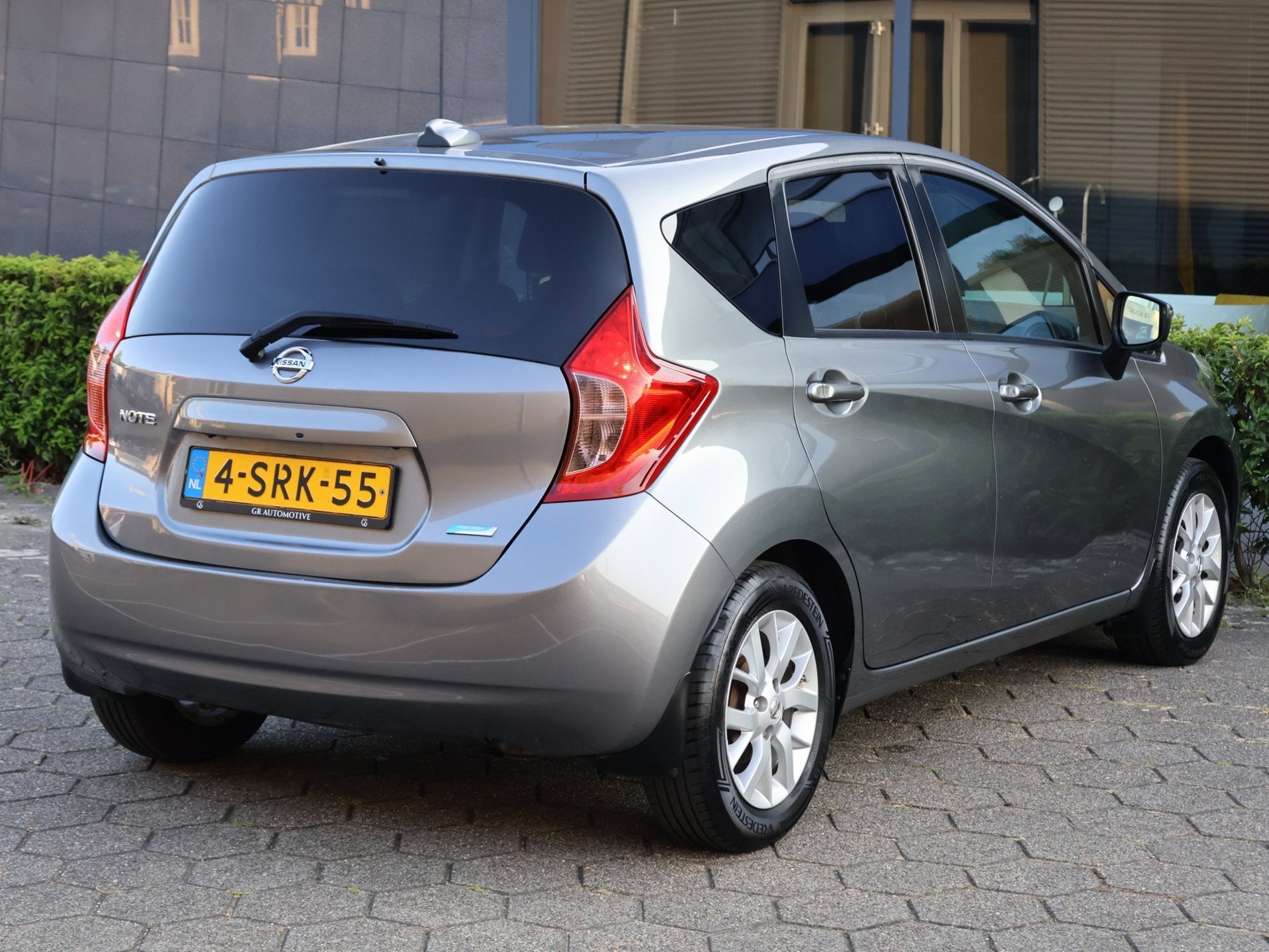Nissan Note 1.2|360 Camera|Keyless|Cruise|Navi|Dode Hoek Sen, Auto's, Stof, Zwart, 1198 cc, Bedrijf