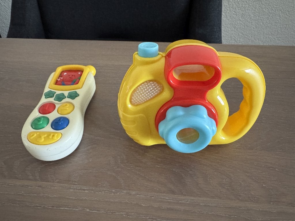 Speelgoed telefoon en camera met geluid, Kinderen en Baby's, Ophalen of Verzenden, Gebruikt, Ontdekken, Met licht