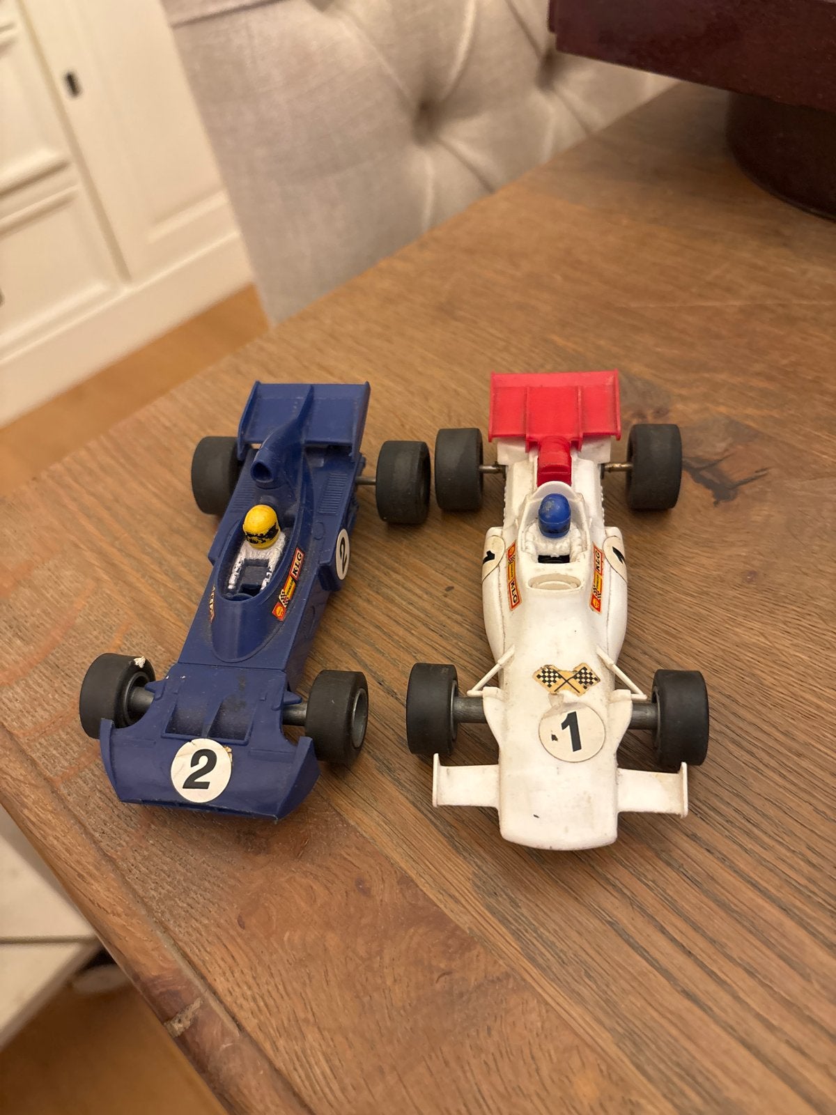 Vintage Raceauto's - Slotrace Auto's (2 stuks) Scalextric, Overige merken, Gebruikt, Auto, 1:32 tot 1:50