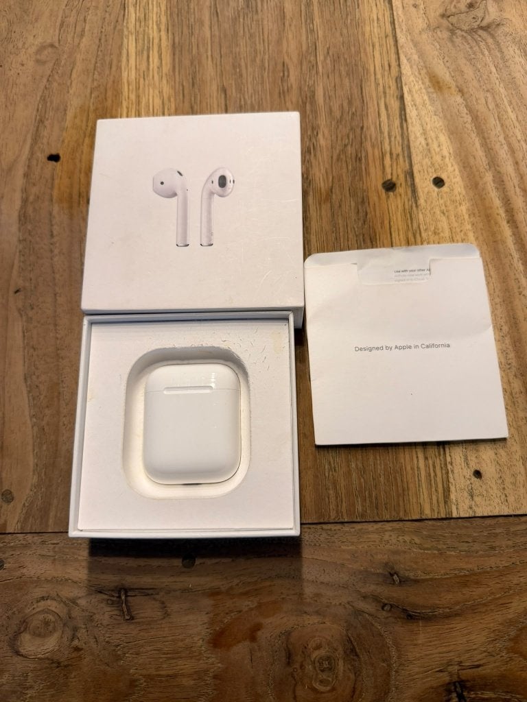 Airpods 1, Ophalen, Gebruikt, In gehoorgang (in-ear), Apple