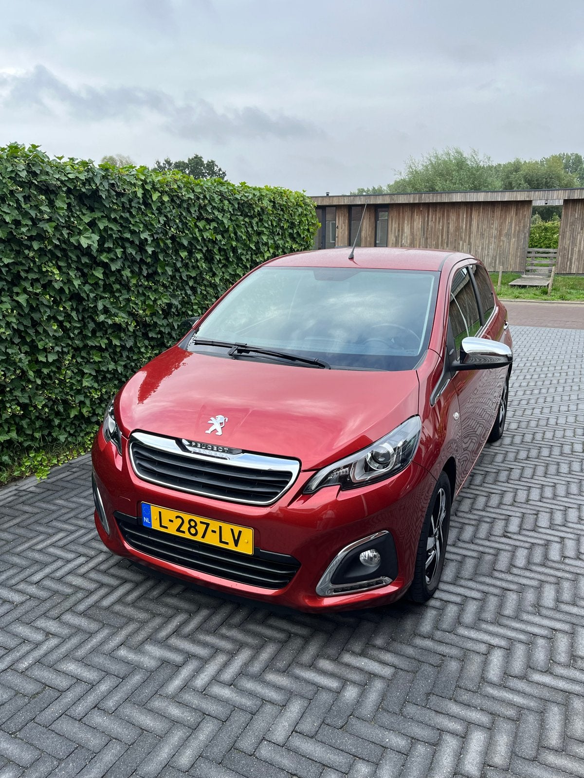 Peugeot 108