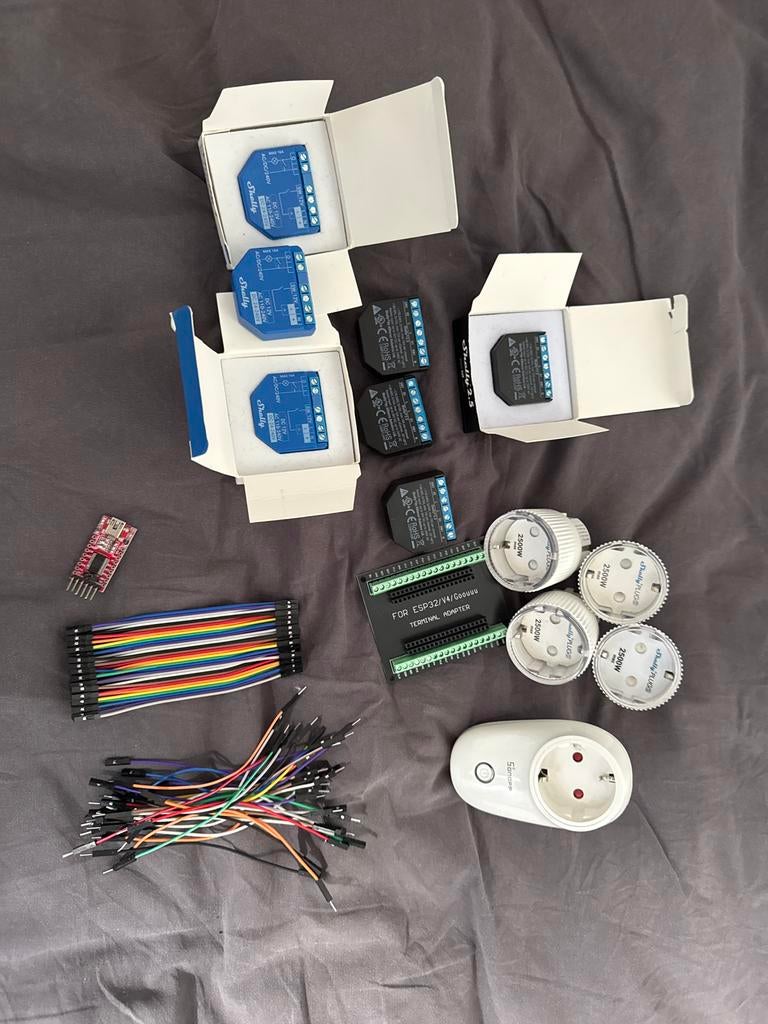 Diverse smart home modules en accessoires shelly, Ophalen of Verzenden, Gebruikt, Schakelaar