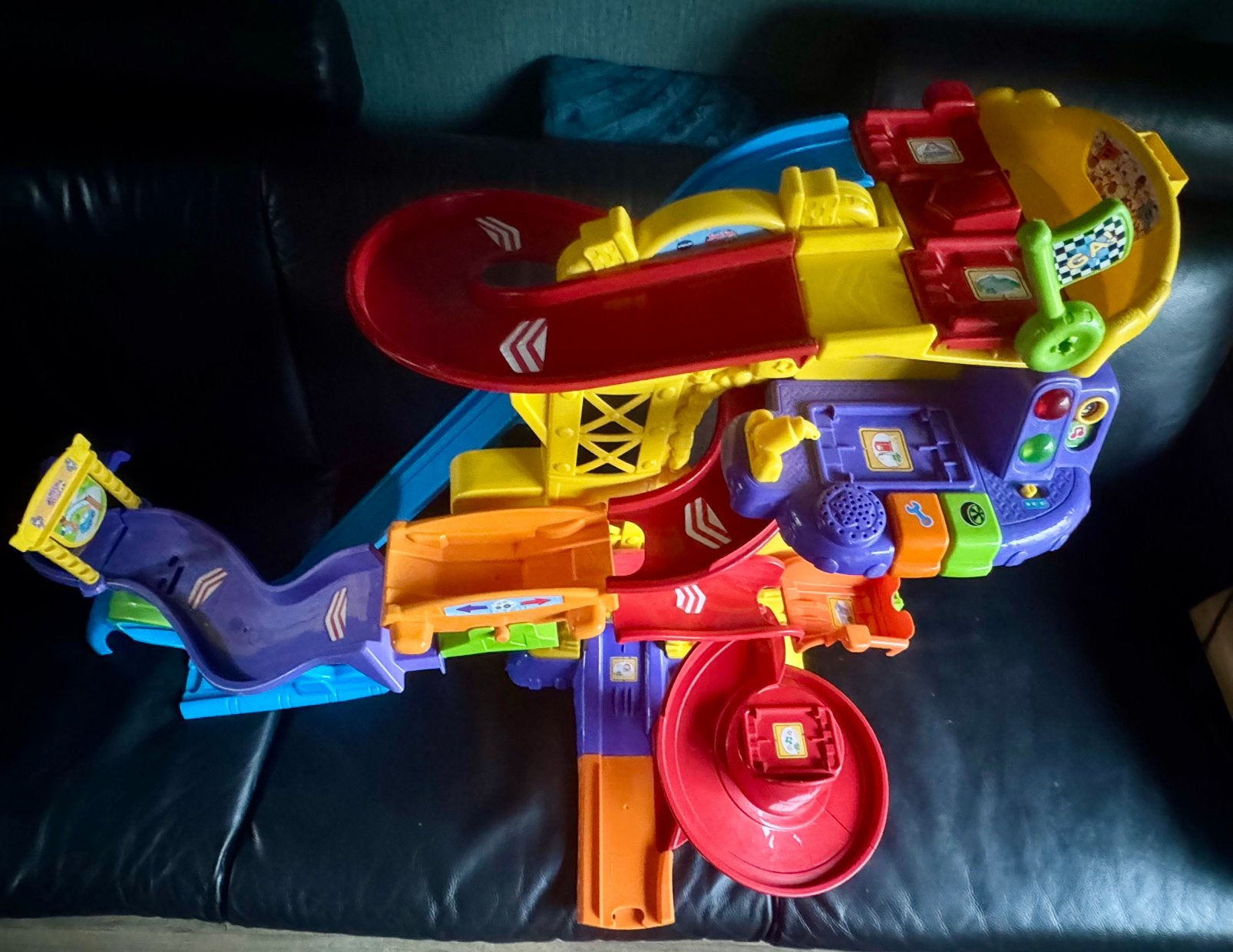 V Tech Toet Toet Super Racebaan met Rob Raceauto, Ophalen, Zo goed als nieuw, 2 tot 4 jaar
