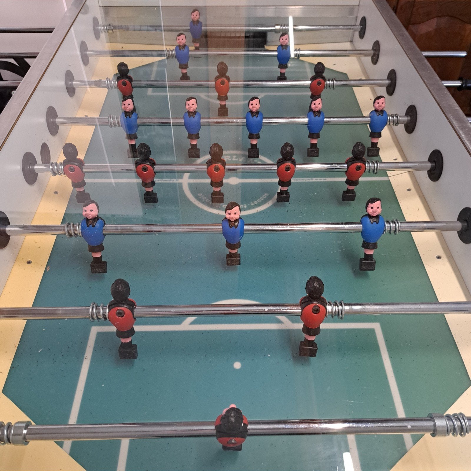 Professionele voetbaltafel met muntjes.leuk voor thuis/cafe, Ophalen, Zo goed als nieuw