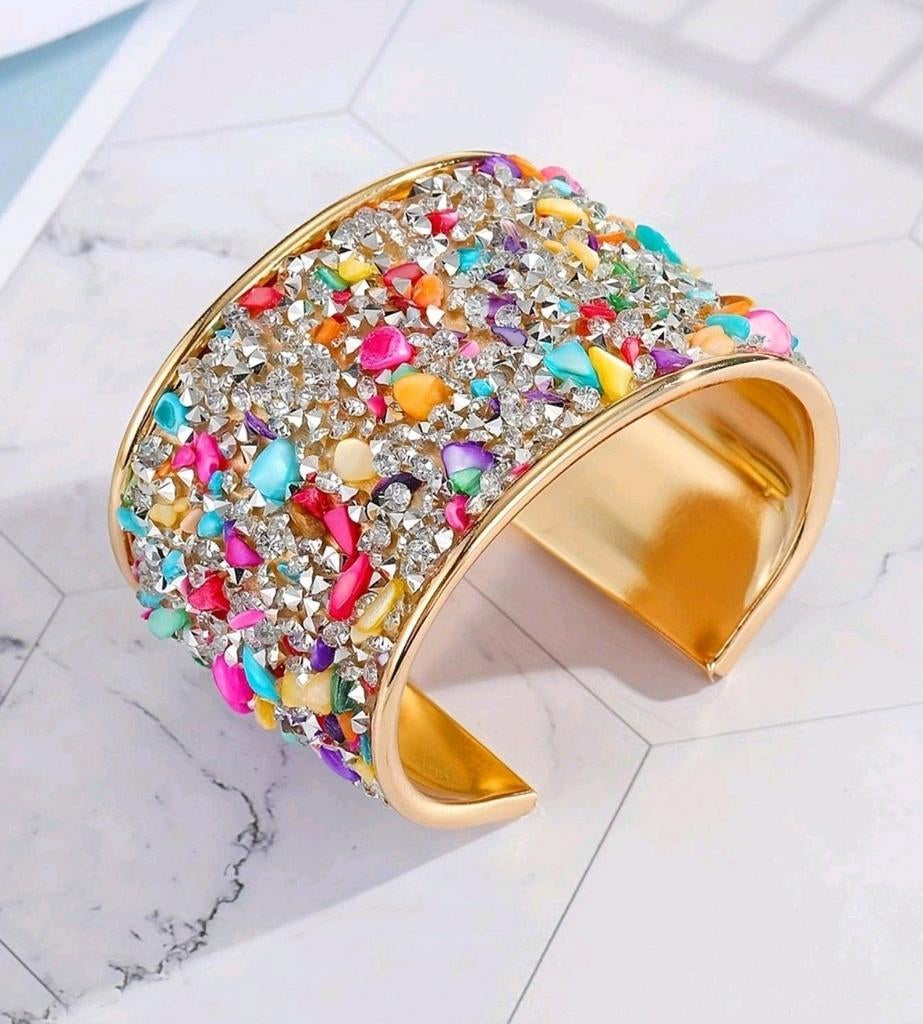 Gouden armband met kleurrijke steentjes en strass, Ophalen, Overige materialen, Met bedels of kralen, Nieuw