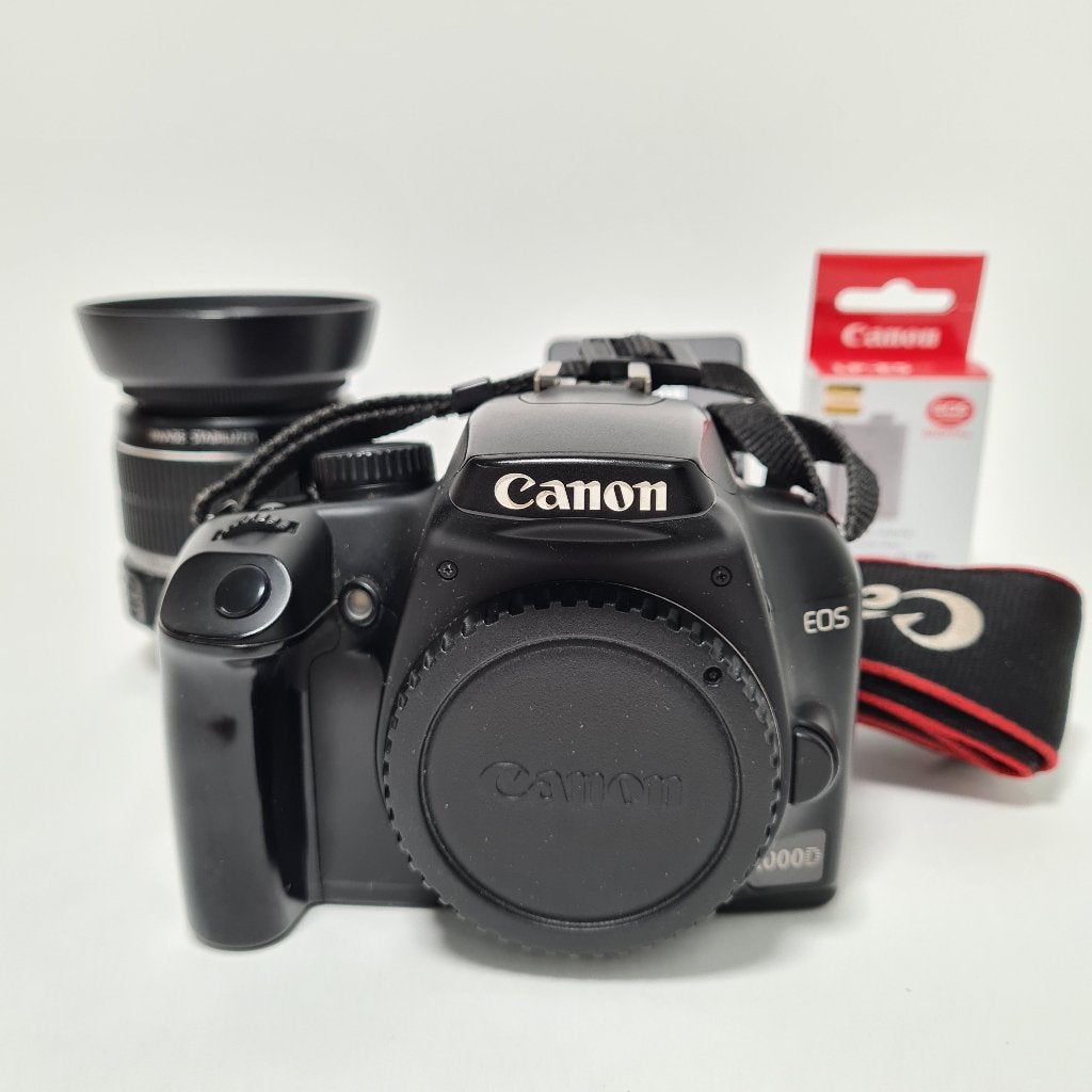 Canon EOS 1000D Fotocamera met Kitlens 18-55mm, Gebruikt, Accu, Canon, 10 megapixels