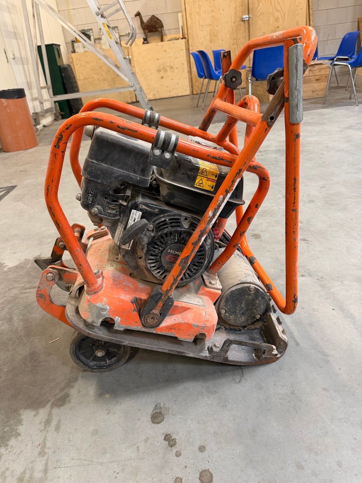 Atlas Copco LP 1030 Trilplaat - 2016 model, Ophalen of Verzenden