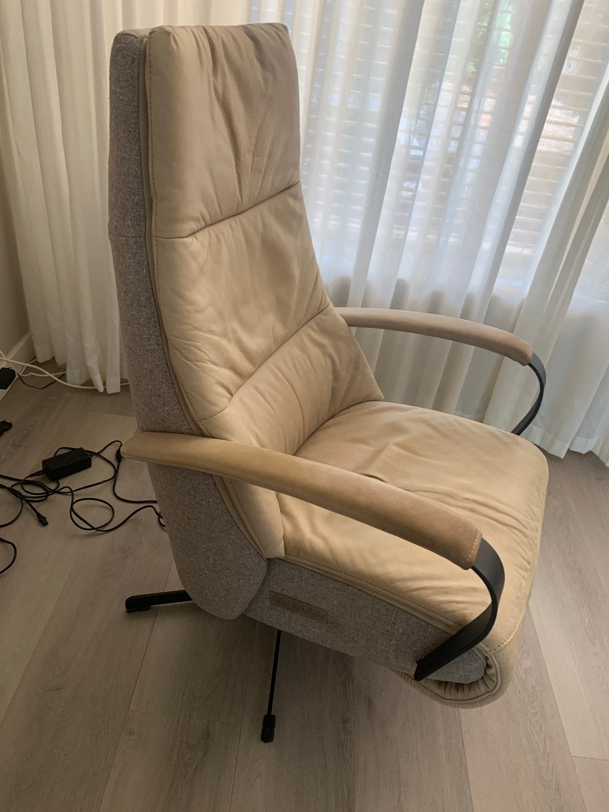 Prominent humberto relaxfauteuil relaxstoel elektrisch, Huis en Inrichting, Fauteuils, Ophalen, Gebruikt, Leer, 50 tot 75 cm
