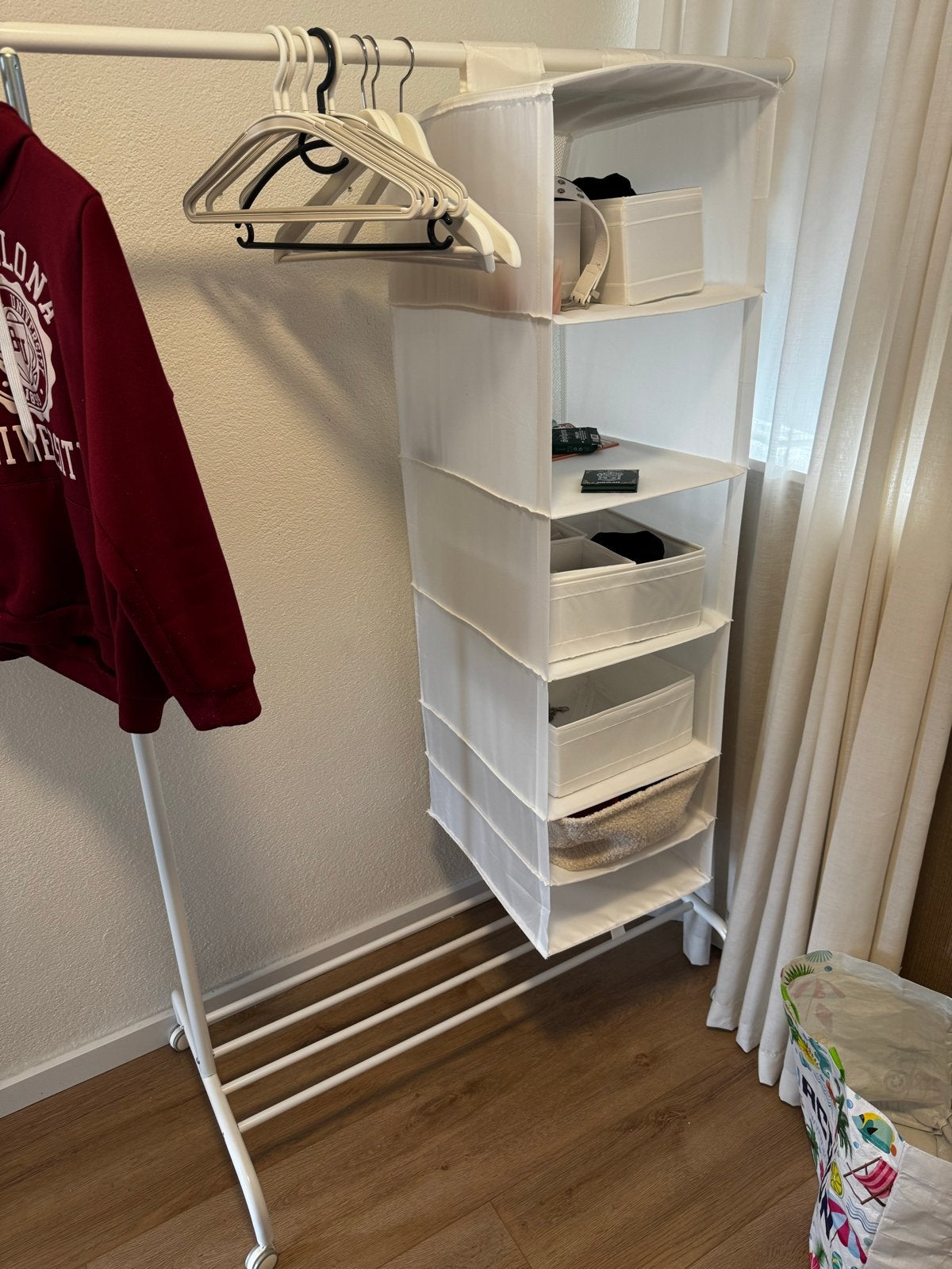 Ikea RIGGA kledingrek met bakjes en vakkenkast, Ophalen, Met plank(en), Gebruikt, 100 tot 150 cm