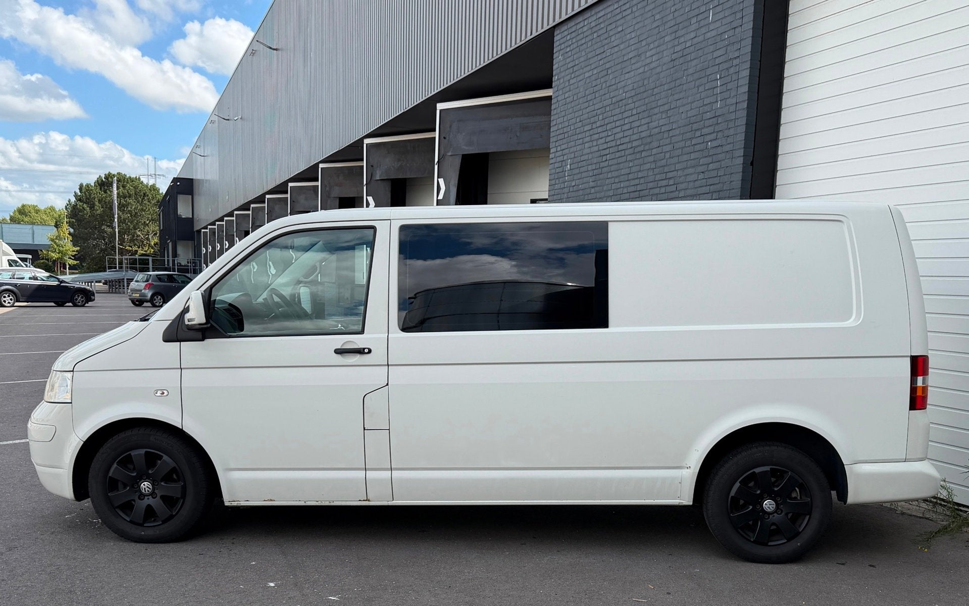 Volkswagen Transporter 2.5 TDI 340 Trendline MARGE/5CILLINDE, Auto's, Voorwielaandrijving, Stof, Gebruikt, Zwart