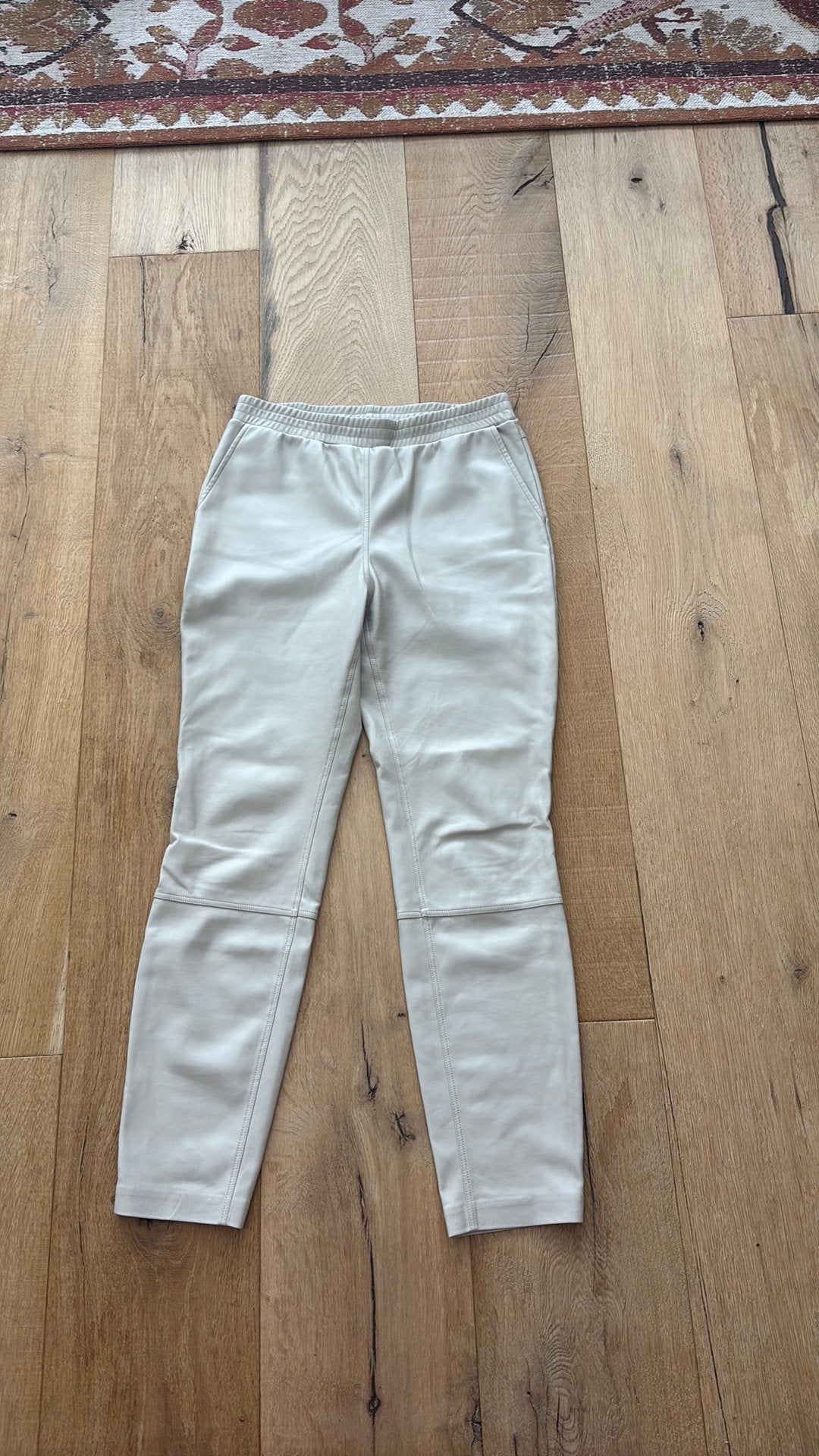 Moscow stretch imitatie leren broek wolwit M zgan, Maat 38/40 (M), Overige kleuren, Verzenden, Zo goed als nieuw