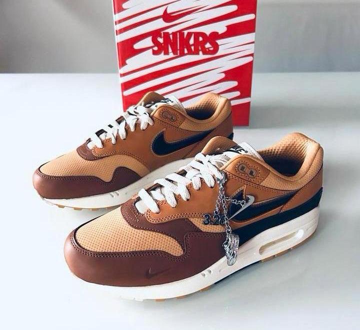 Nike Air Max 1 | 42.5, Kleding | Heren, Schoenen, Ophalen, Bruin, Nieuw, Sneakers of Gympen