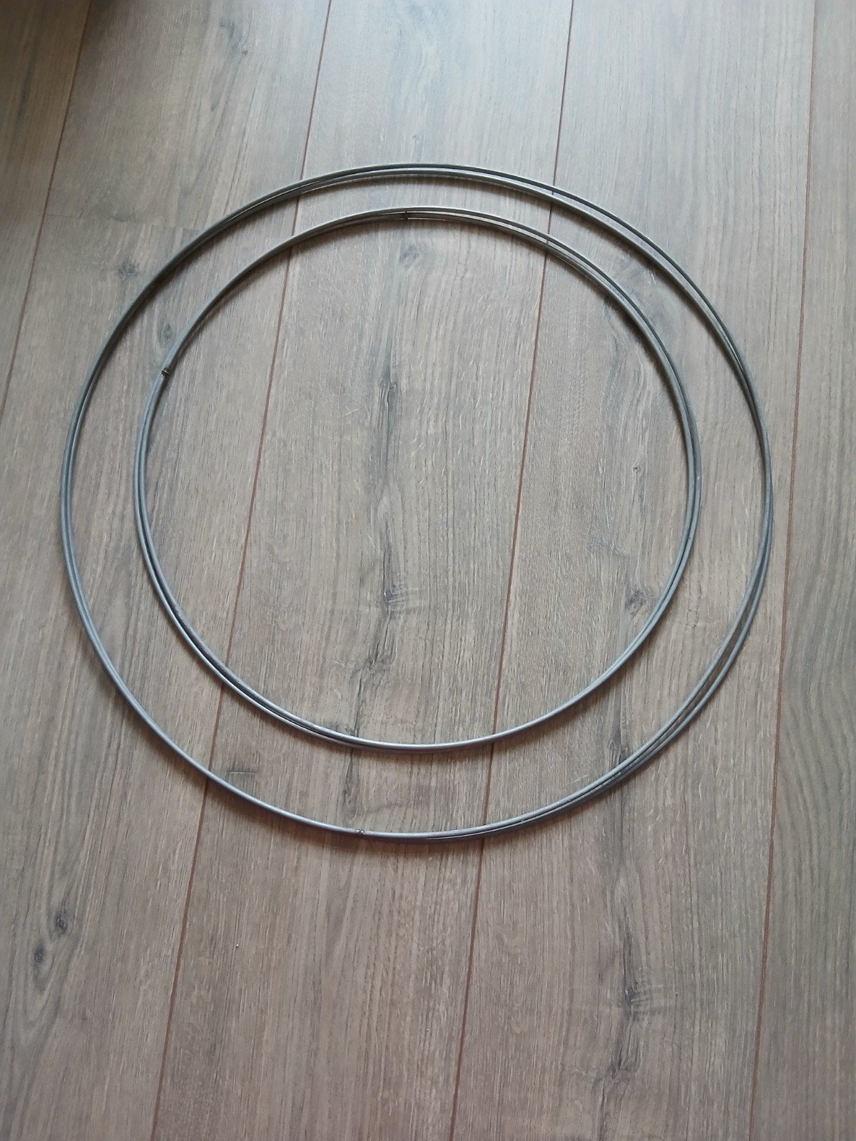 4 metalen ringen (35 cm en 50 cm), Nieuw, Grijs, Knutselmateriaal, Metaal