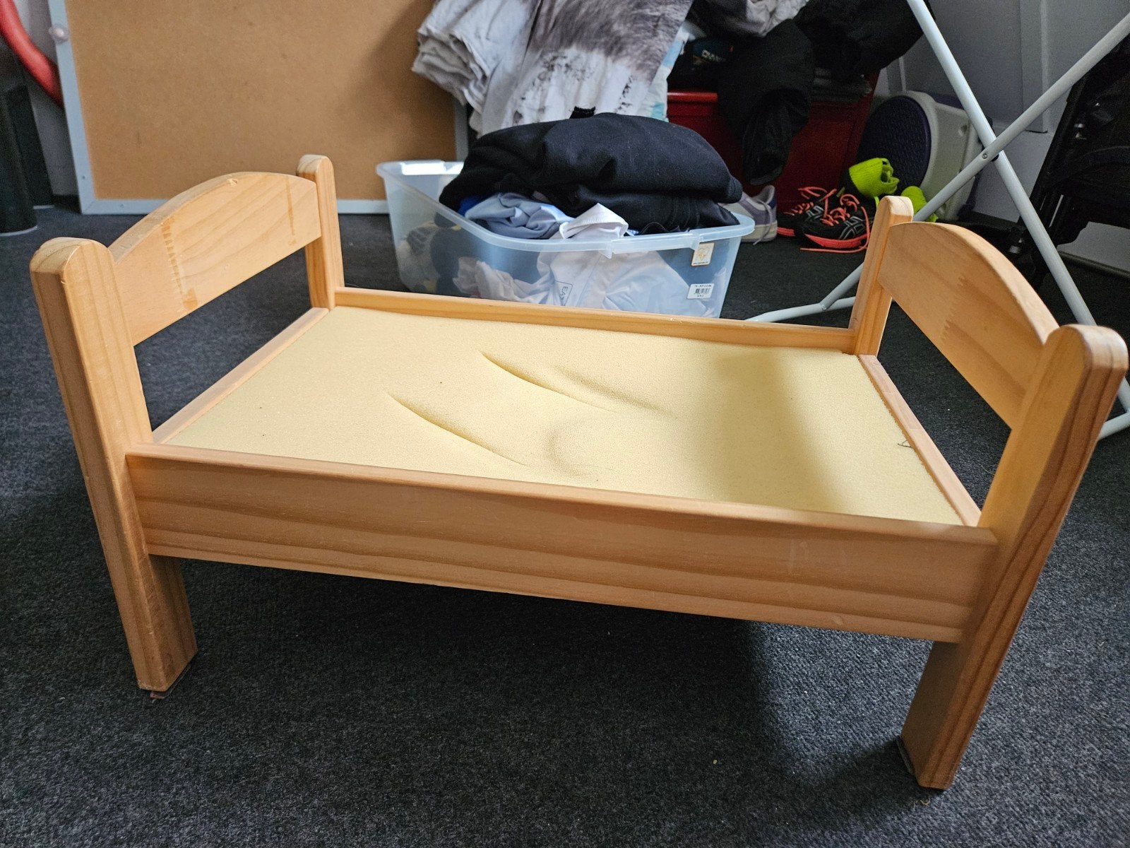 Houten poppenbedje, Ophalen, Gebruikt, Babypop