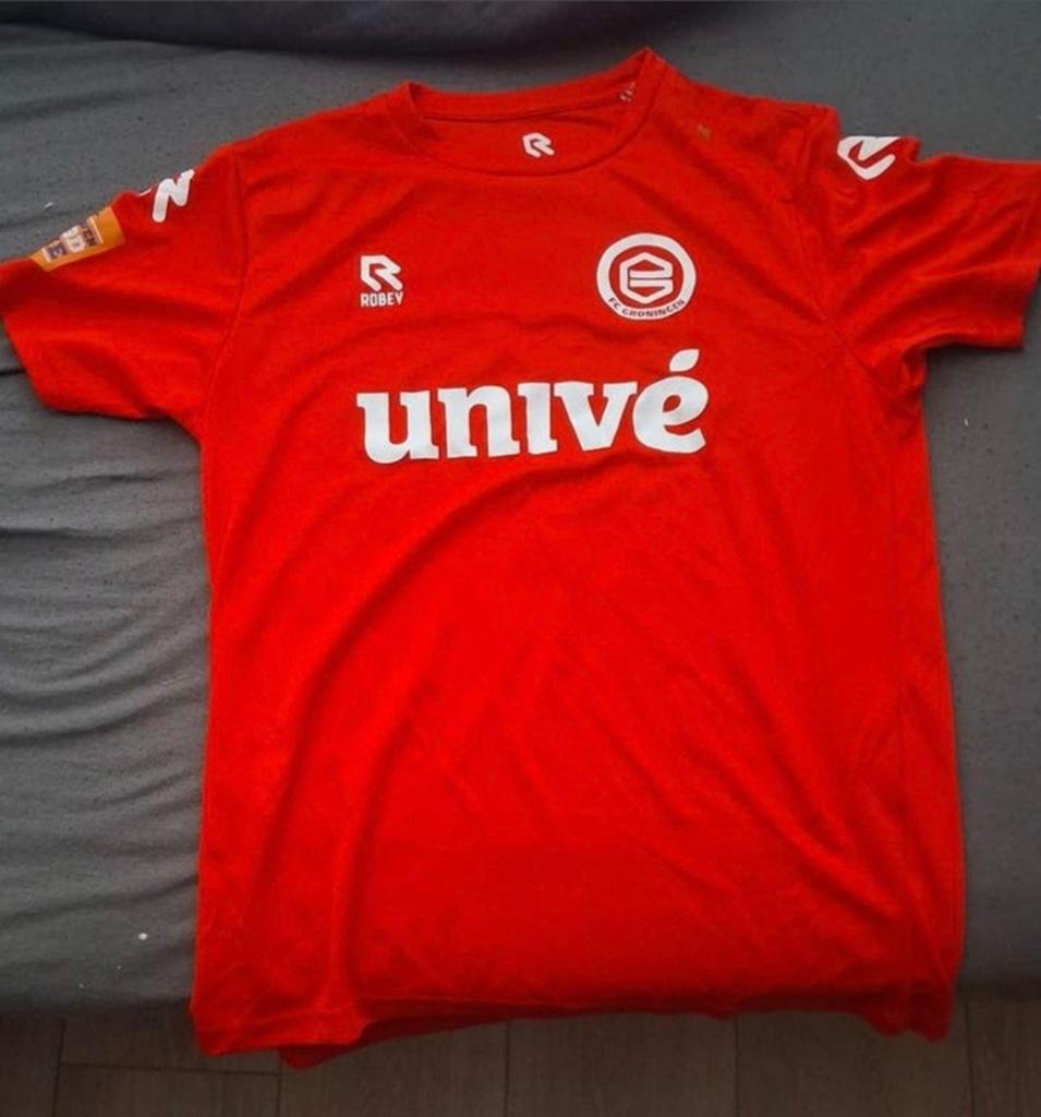 Gesigneerd voetbalshirt Mats Seuntjens, Ophalen of Verzenden, Gebruikt, Overige binnenlandse clubs, Shirt